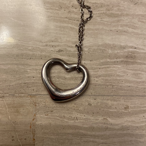 Authentic Tiffany Elsa Peretti Open Heart Necklace - Picture 5 of 9